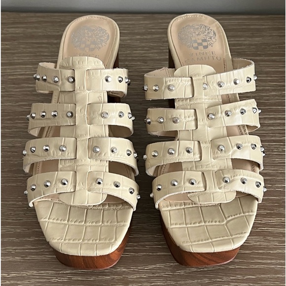 Vince Camuto Platform‎ Studded Sandals 8 - Picture 5 of 13